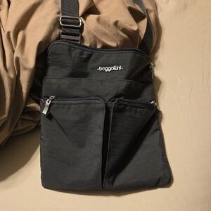 Baggallini Black Messenger Bag
